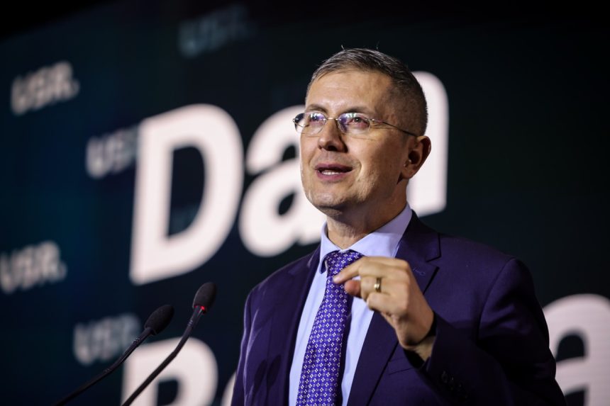 Lupta de la Bruxelles pentru fondurile Sibiului Dan Barna atrage atentia asupra riscului de pierdere a fondurilor europene destinate infrastructurii