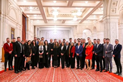 PSD Sibiu Tinerii social democrati au patruns in parlament foto