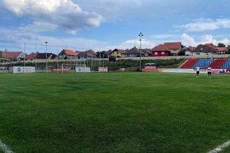 Primarul din Cisnadie critica dur Academia de Fotbal si Tenis Magura Unii au abuzat de un contract de inchiriere video