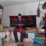 Primavera debuteaza la Muzeul ASTRA atelier de martisoare inspirate de ucrainenii din Letea