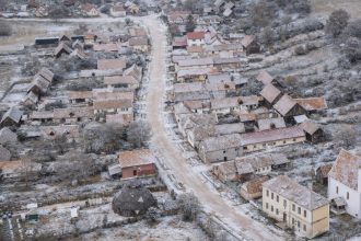 Transport gratuit catre Sibiu pentru pensionarii din Sura Mica conditii si documente necesare