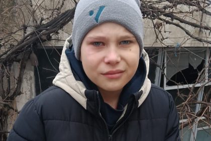 Un tanar fotbalist din Medias trece prin momente dificile Razvan are nevoie de ajutor pentru a inaltura o tumora pe creier