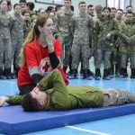 Viitorii soldati de la Sibiu se pregatesc in acordarea primului ajutor oto