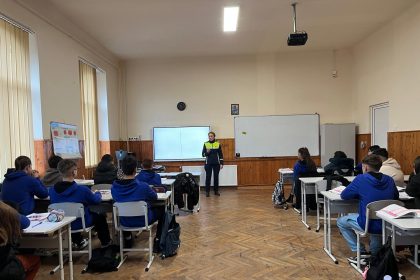 Violenta in scoli analizata de autoritati 12 cazuri de agresiuni raportate in judetul Sibiu