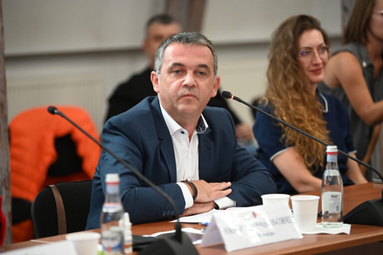 consilierul local PSD sebastian forir afirma sibiul nu se mai poate dezvolta deoarece nu mai are teren