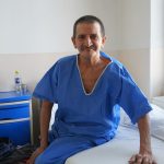 gest umanitar la spitalul judetean sibiu pacient fara venituri operat gratuit de cataracta