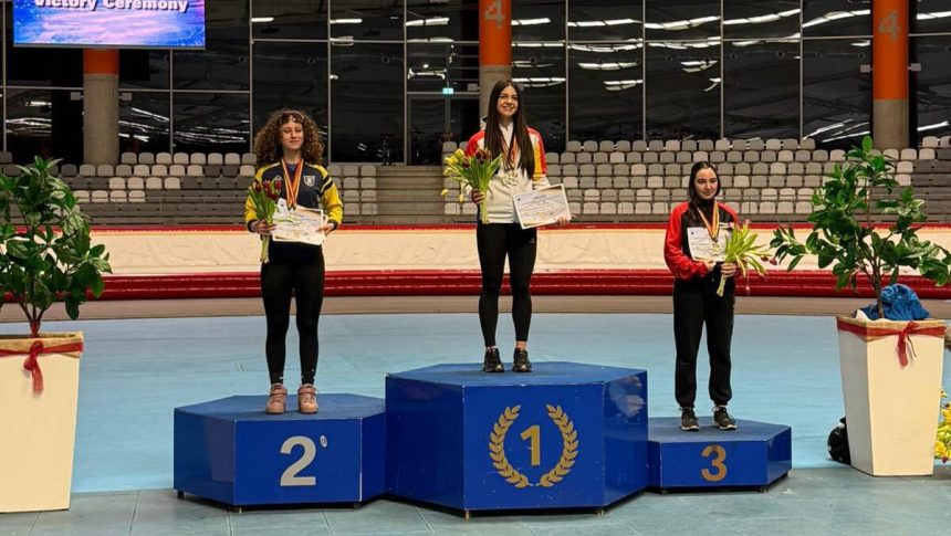 patinatorii din sibiu au stralucit la campionatul de juniori record national obtinut de anastasia bacila