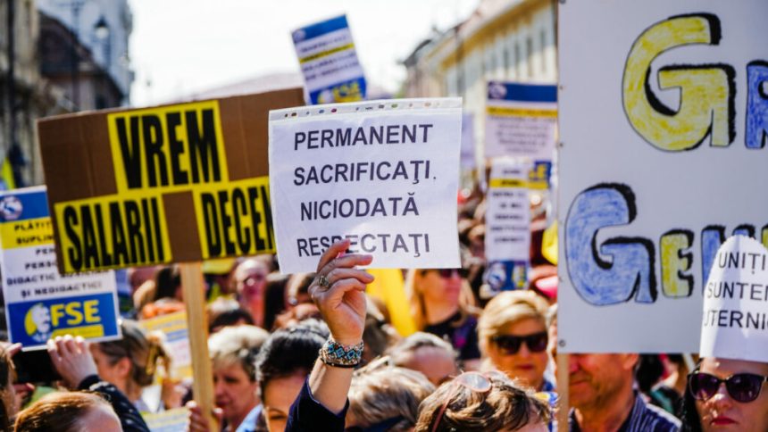 peste 80 dintre profesori solicita greva generala o stare reala de presiune si nemultumire