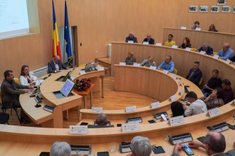 AUR si PSD alianta impotriva executiei bugetare la CJ Sibiu este reflectarea performantei administratiei