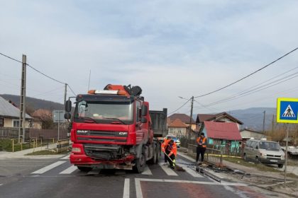 Accident intre Ramnicul Valcea si Sibiu trafic oprit pe DN7