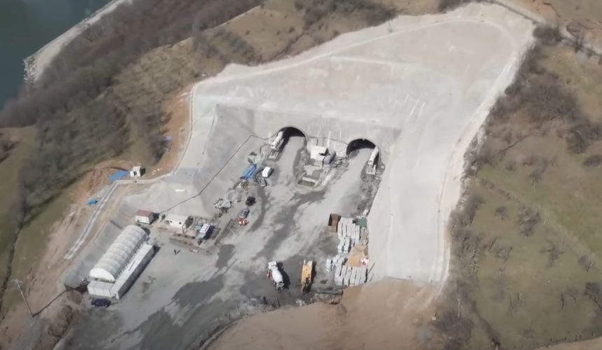 Autostrada Sibiu Pitestii Constructorii au primit cea mai importanta veste a anului