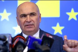 Bolojan lamureste situatia Toate institutiile publice trebuie sa reduca personalul cu 10 la suta