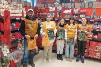 Campania Banca pentru Alimente ajunge la Agnita donatii pentru cei in nevoie
