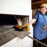 Cat valoreaza cozonacul de Paste in Sibiu preturile din cofetarii si la gospodine