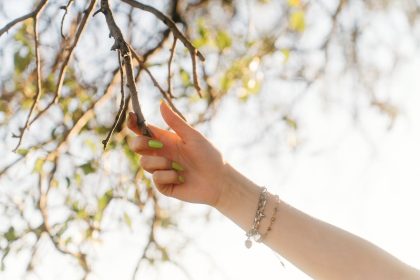 Cele mai iconice bijuterii bratari din aur care au devenit clasice pentru noua generatie