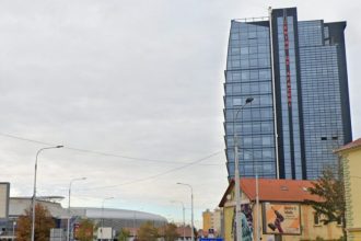 Compania din Sibiu care a reduse bonurile angajatilor la 5 lei ofera explicatii O incercare de a pastra locurile de munca