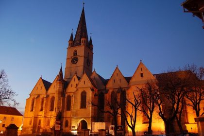 Concert de Paste sustinut de Corul Bach in Biserica Evangelica din Piata Huet eveniment special programat pentru duminica 5 aprilie 2026