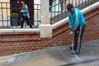 Consilierul local Adrian Bibu solicita curatenie de primavara similara cu cea de la Summitul din 2019 in Sibiu video