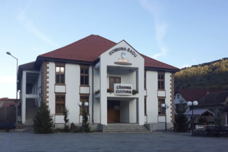 Copiii exprima primavara prin arta duminica 29 martie 2026 la Caminul Cultural Sadu