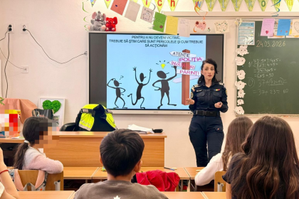 Cum depun eforturi politistii din Sibiu pentru a preveni delincventa juvenila mai mult de 1000 de participanti