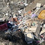 Deseuri abandonate pe camp la Lotrioara amenda substantiala impusa unui operator economic foto