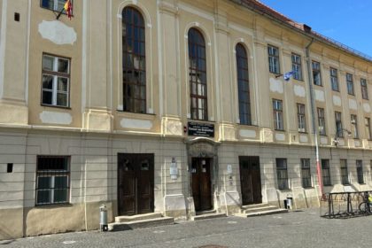 Directorii de scoli devin manageri completi responsabilitati si abilitati noi