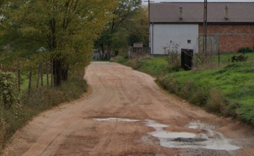 Drumul de pamant care leaga Sibiul de Gusterland a fost modernizat cu 11 milioane de lei