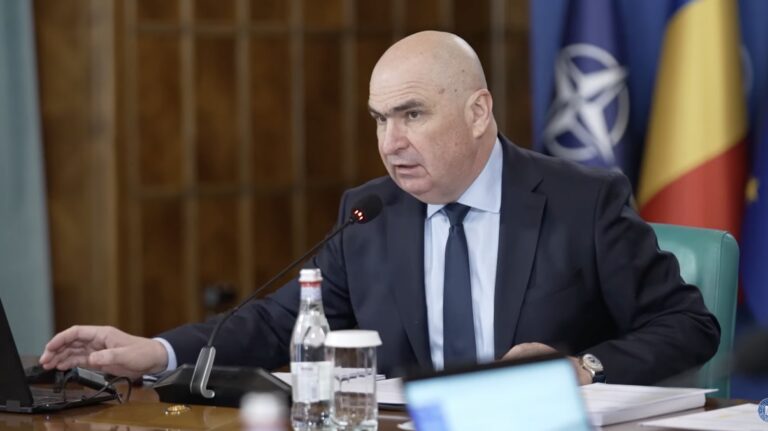 Guvernul creste salariul minim la 4325 lei incepand cu 1 iulie 2026