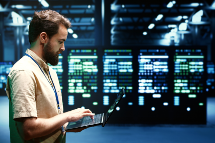 Hackerii au compromis site urile Uniunii Europene specialistii nu exclud posibilitatea furtului de date importante