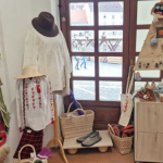 Martisoare si daruri inedite pentru femei Muzeele din Sibiu concureaza cu cadouri autentice