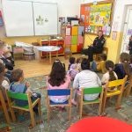 Politistii au discutat despre prevenirea violentei cu aproape 500 de elevi din Agnita controale in jurul scolilor