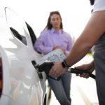 Preturile benzinei si motorinei luni la statiile din Sibiu carburantii s au scumpit din nou