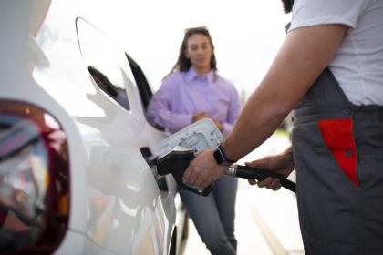 Preturile benzinei si motorinei luni la statiile din Sibiu carburantii s au scumpit din nou