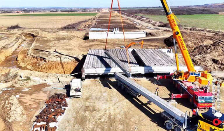 Progres impresionant pe santierul autostrazii Transilvania peste 400 de muncitori mobilizati video