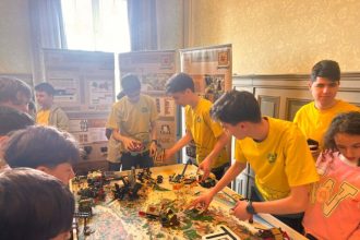 S a deschis laboratorul de robotica de la Liceul Romano Finlandez ERI din Sibiu Un vis devine realitate