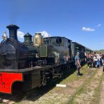 Se colecteaza fonduri pentru renovarea peronului mocanitei din gara Cornatel au fost stabilite preturile si programul curselor pentru 2026