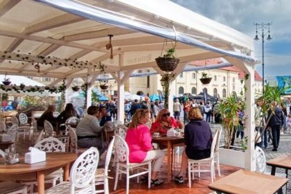 Sibienii ies din ce in ce mai rar in oras iar proprietarii sunt in pragul disperarii Am oferit si reduceri