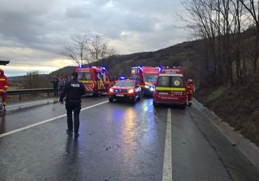 Starea adolescentului grav ranit in accidentul cu 2 morti de la Agrbiciu