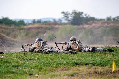 Trageri in poligonul de la Poplaca programul lunii aprilie