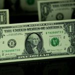 Trump va semna noile bancnote americane o premiera pentru un presedinte in functie