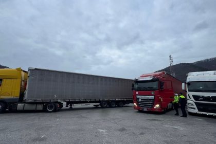 Tupeul i a costat scump pe zeci de TIR isti pe Valea Oltului nu au respectat restrictiile de circulatie