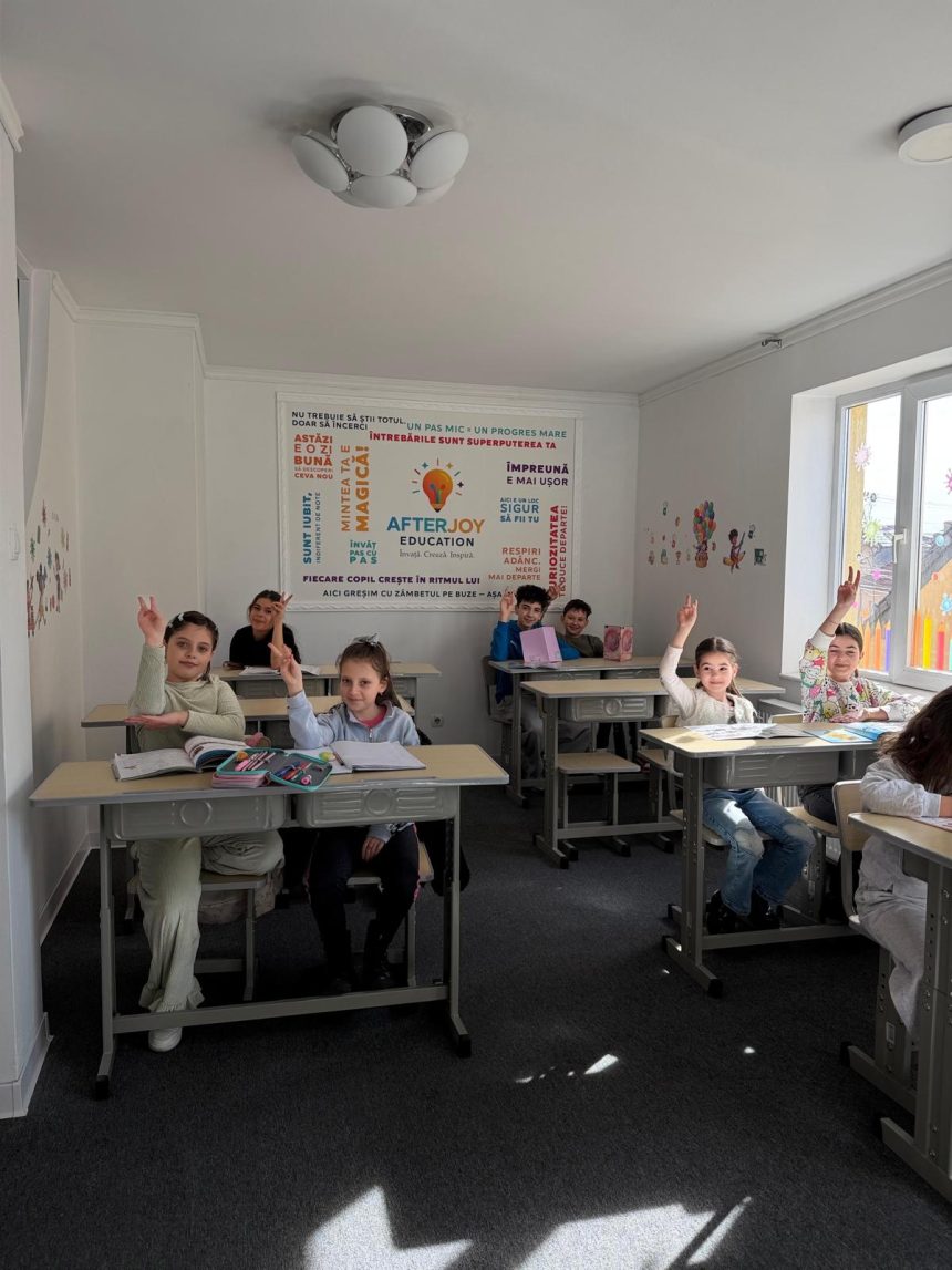 Un afterschool cu inima in Sibiu sprijin pentru teme creativitate si dezvoltare personala la Afterjoy Education foto video