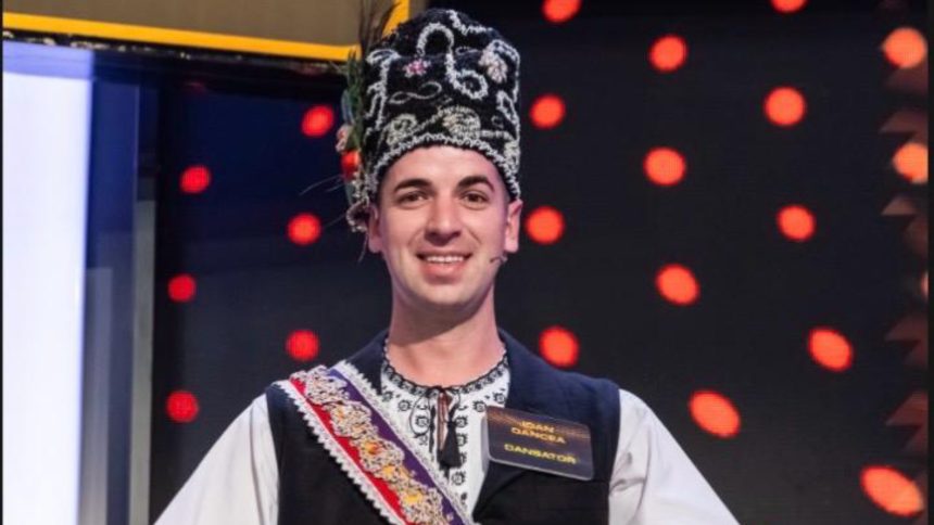 Un dansator de la Junii Sibiului sa alaturat show ului Batem Palma Nelutu isi propune sa salveze mestesugurile din satul natal