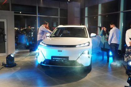 Un gigant auto mondial a ajuns la Sibiu showroom Geely inaugurat in Selimbr video foto