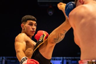 Un luptator din Sibiu se intalneste cu un elvetian in ring la Gala EFC Il voi face KO