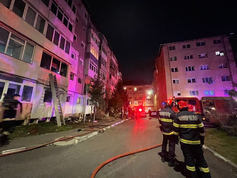 Veste trista barbatul ranit in incendiul de miercuri seara din apartamentul de pe Siretului a decedat