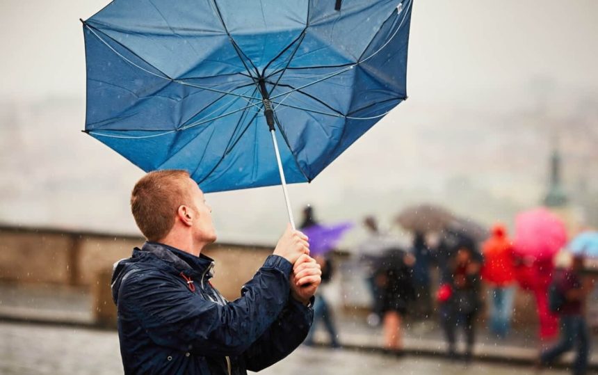 Vremea se schimba abrupt Cod galben de vant in mai multe judete