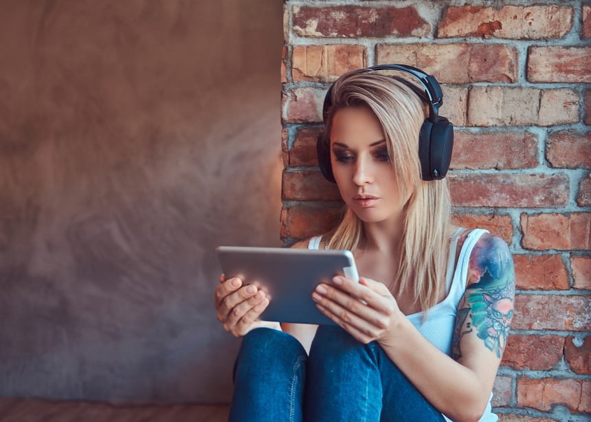 copiii in pericol pe internet in romania 6 din 10 au primit mesaje de natura sexuala