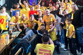 corespondenta din istanbul sibienii sustin romania in meciul de baraj cu turcia ii invinsa cu 2 1 video foto