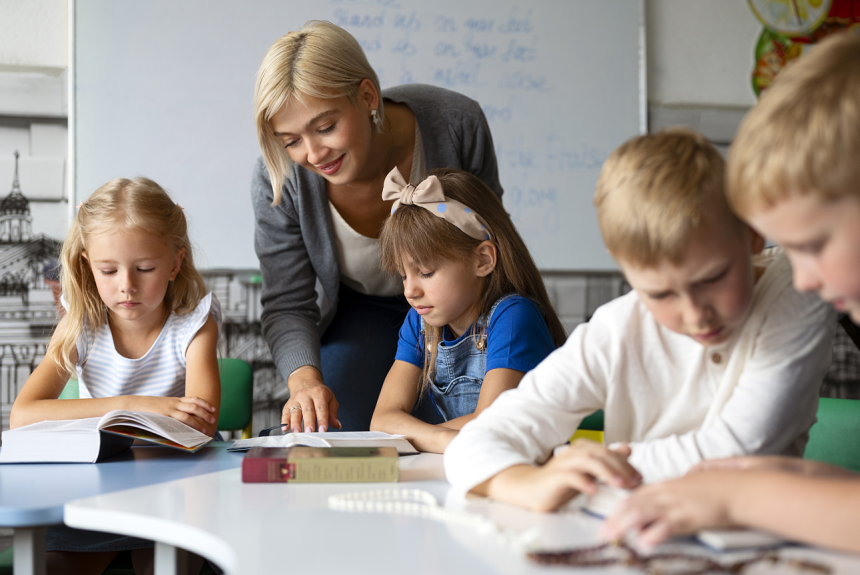 demisii in masa in invatamant sute de profesori au renuntat la posturi